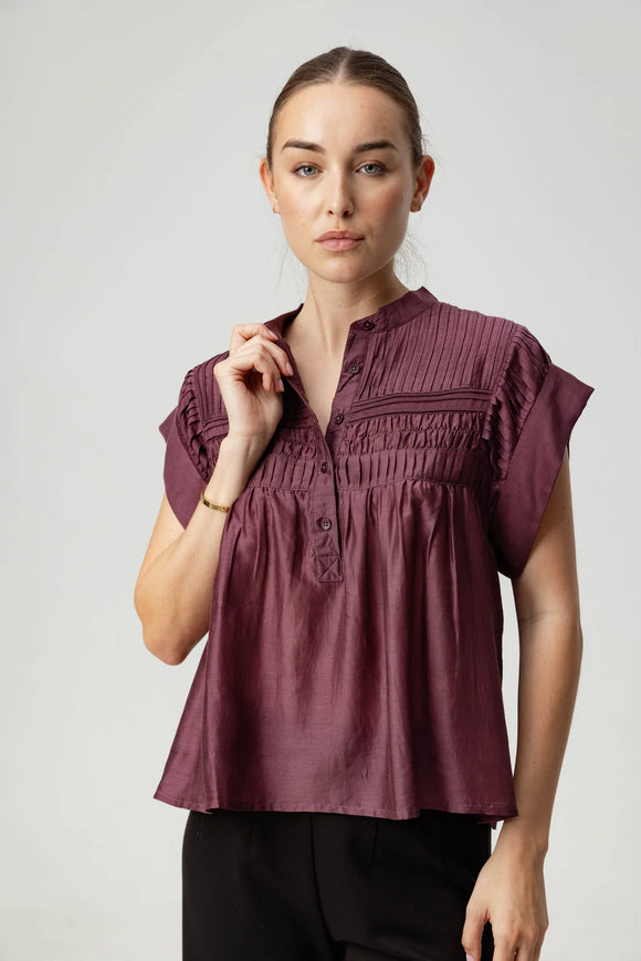 Huckleberry Rue Shirt